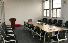 會(huì)議室.jpg