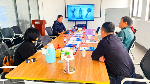 能源行業(yè)客戶蒞臨雷力閥門考察交流.png